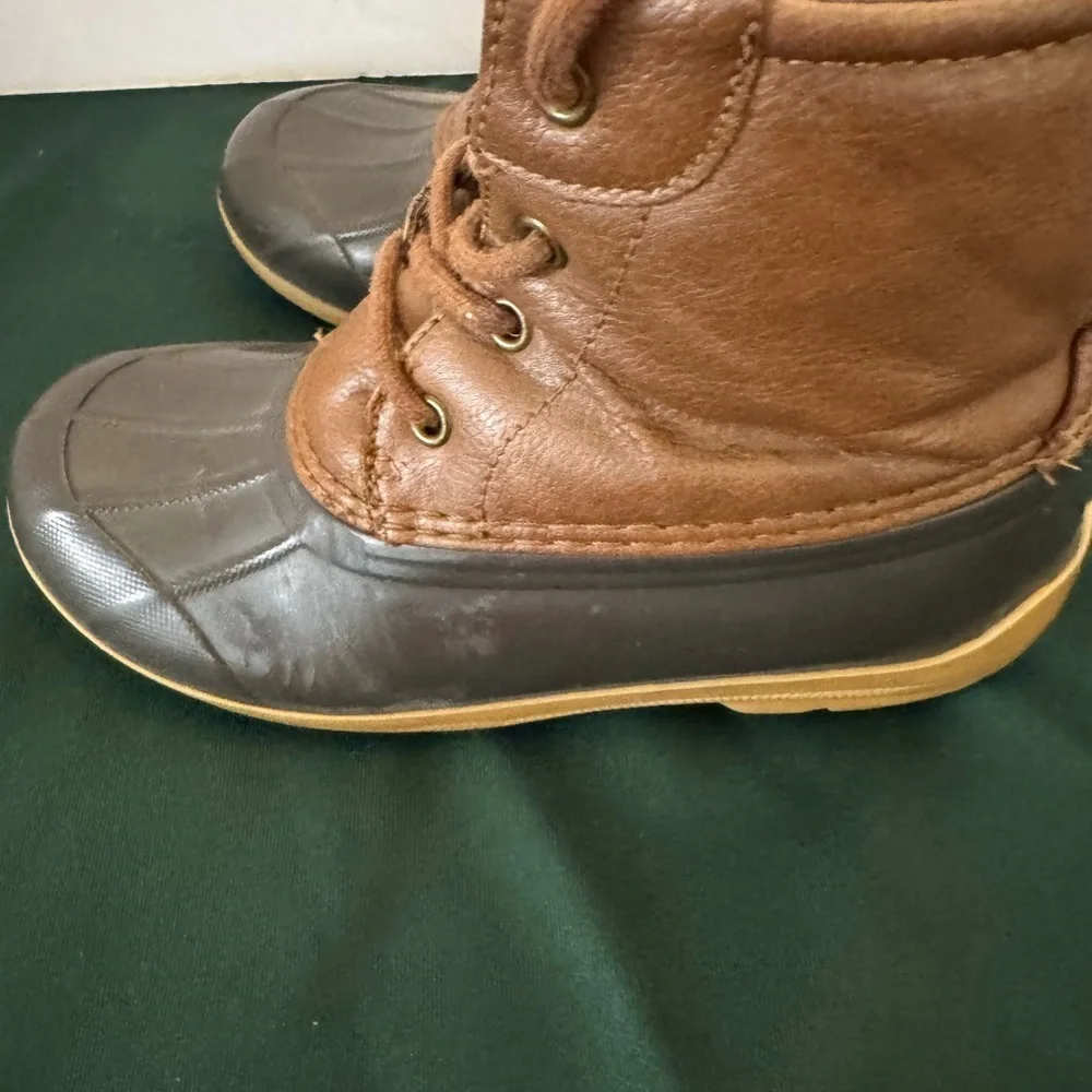 Brown and Dark Gray Sperry’s Size 1